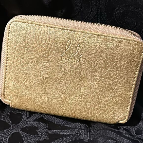Heidi Swapp wristlet - Picture 2 of 6